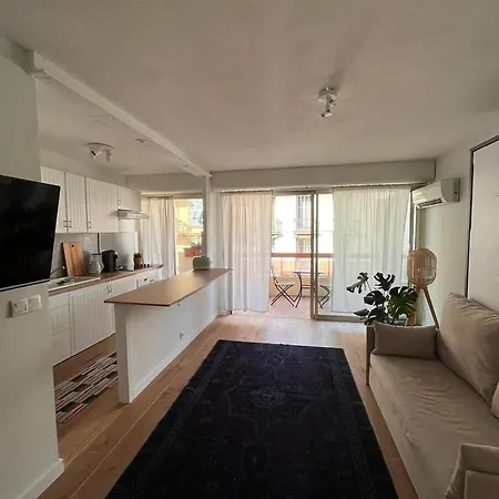 דירה Beautiful - Terrace ניס
